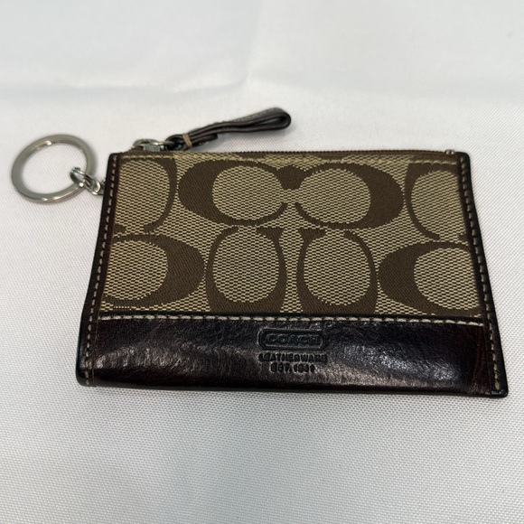 Coach Vintage Wallet with Key Chain Brown and Tan - Picture 10 of 10